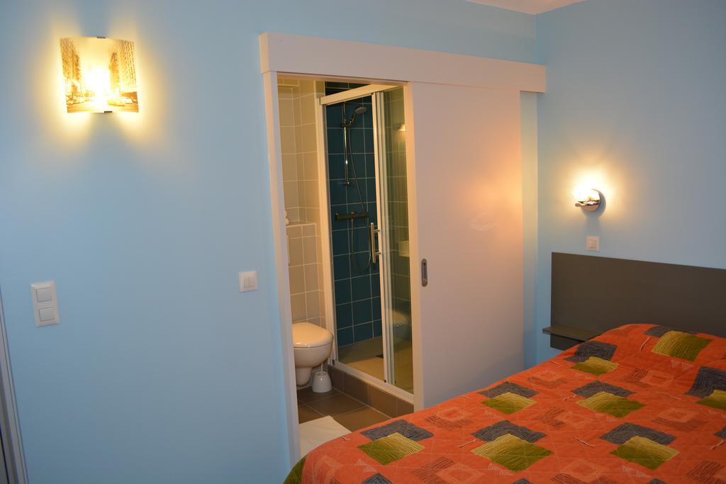 Hotel Le Lyon Bron Exterior foto