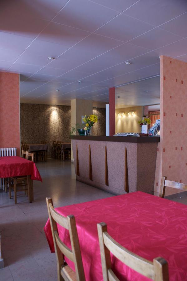Hotel Le Lyon Bron Exterior foto