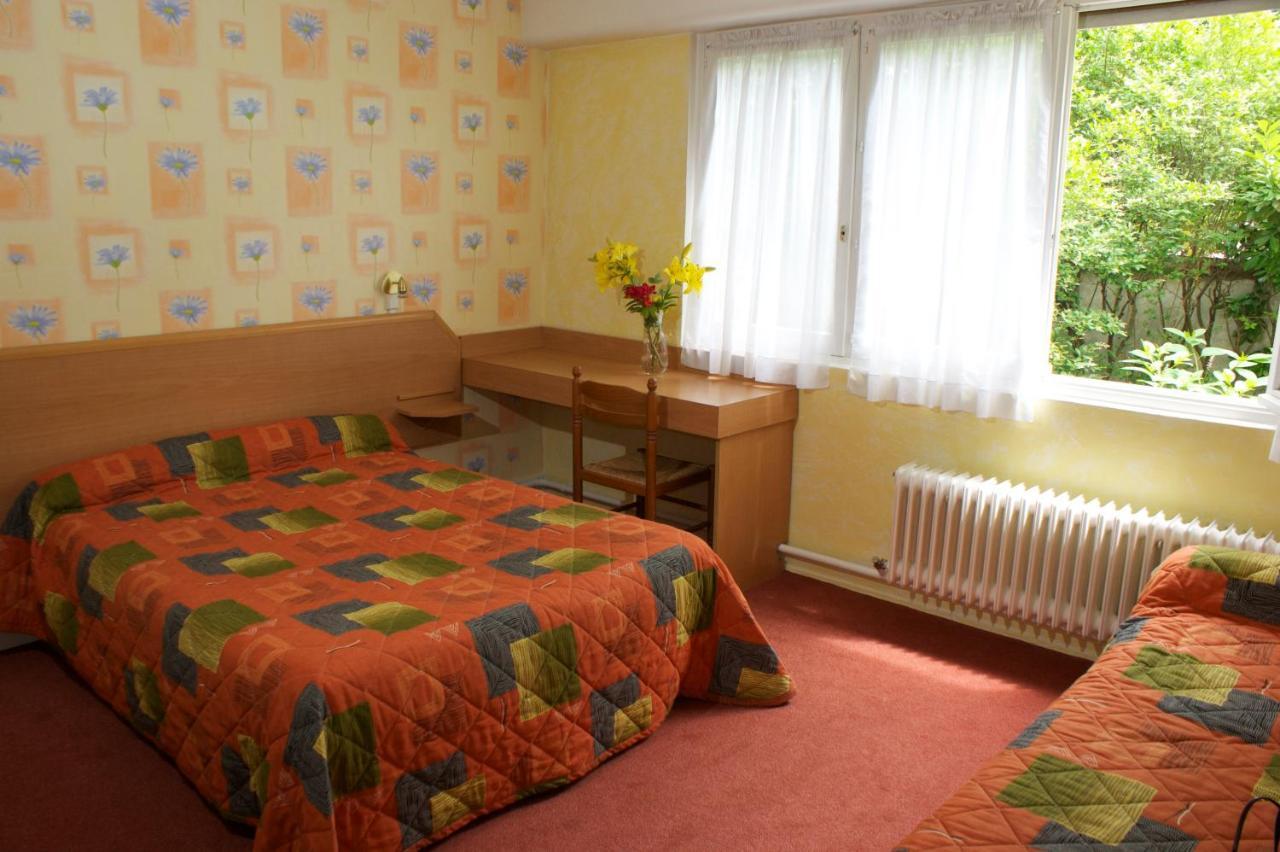 Hotel Le Lyon Bron Zimmer foto